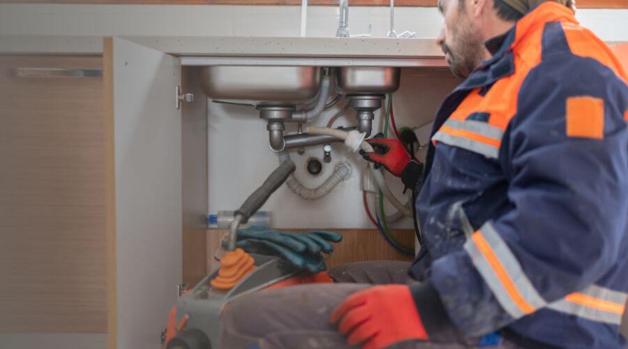 Local tankless water heater installation in Washingtonville, OH